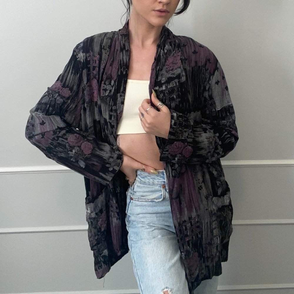 Vintage Kensington Square Top